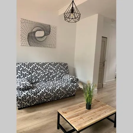 Joli Duplex Plein Centre V10 * Valenciennes