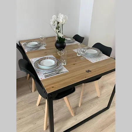 Apartment Joli Duplex Plein Centre V10 *